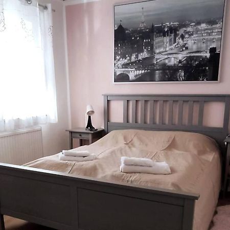 פריינשהיים Schoenes Gemuetliches Haus Toplage מראה חיצוני תמונה